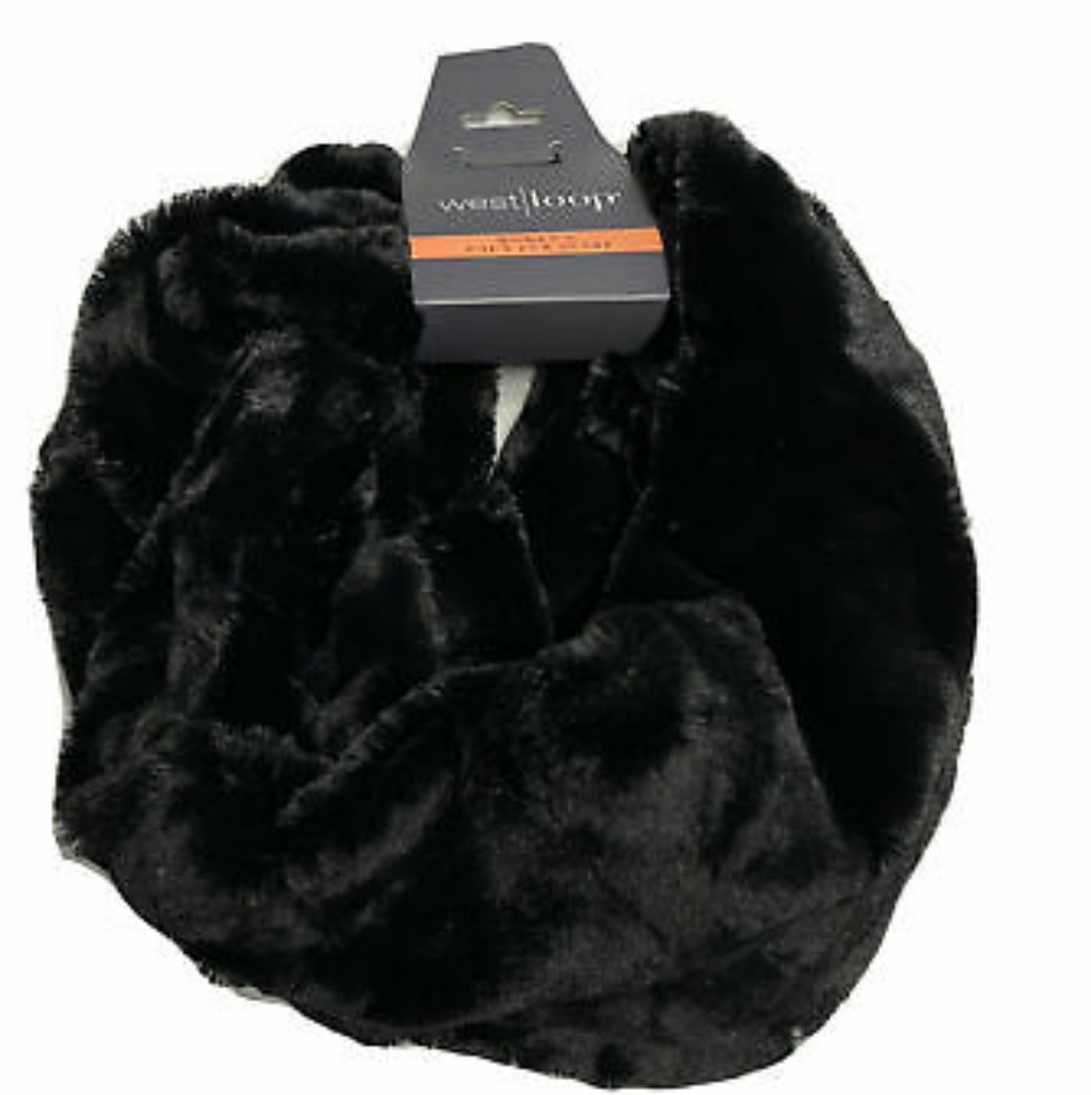NWT Faux fur infinity scarf